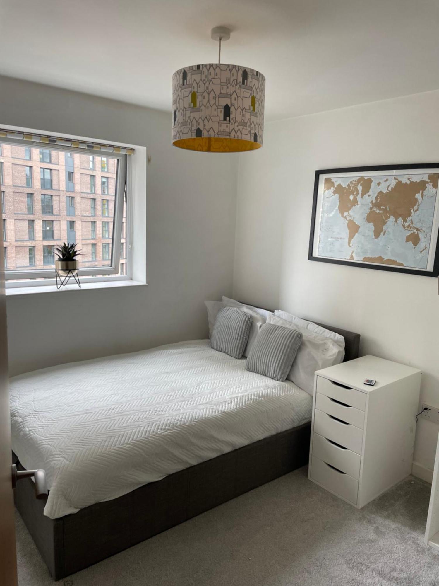 Modern 2-bed, City Apartment